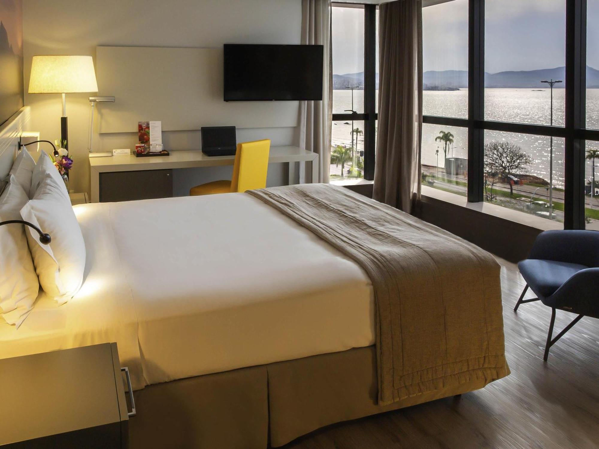 Deluxe King Room Ocean View,1704876597:JPEG