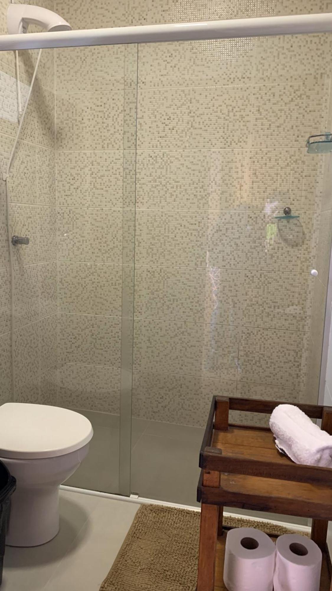 Quarto com Cama de Casal ou 2 de Solteiro e Vista do Jardim