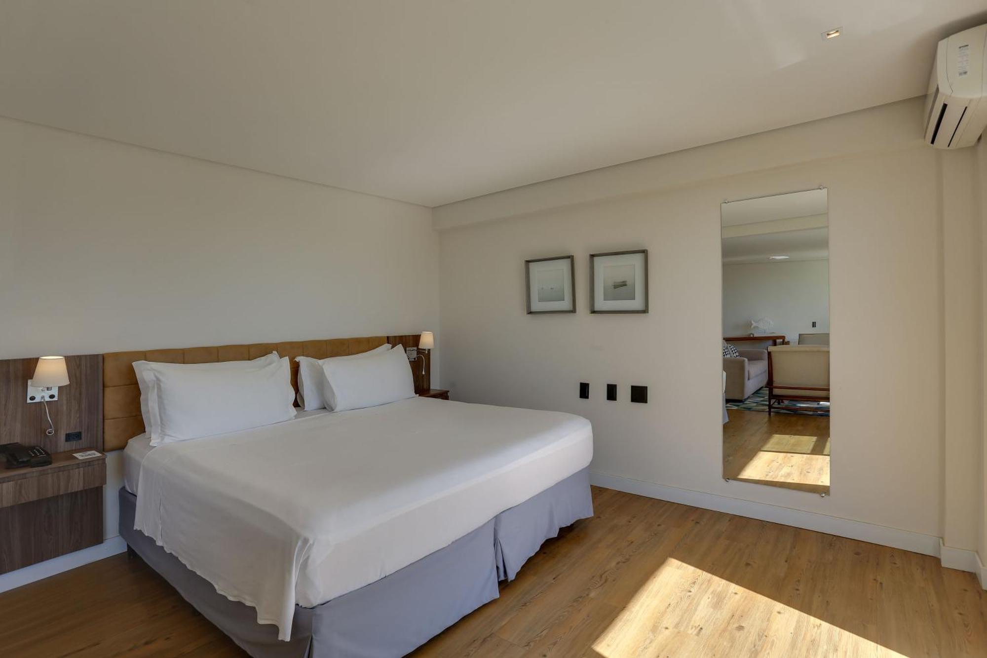 Presidential Suite,1536671284:JPEG