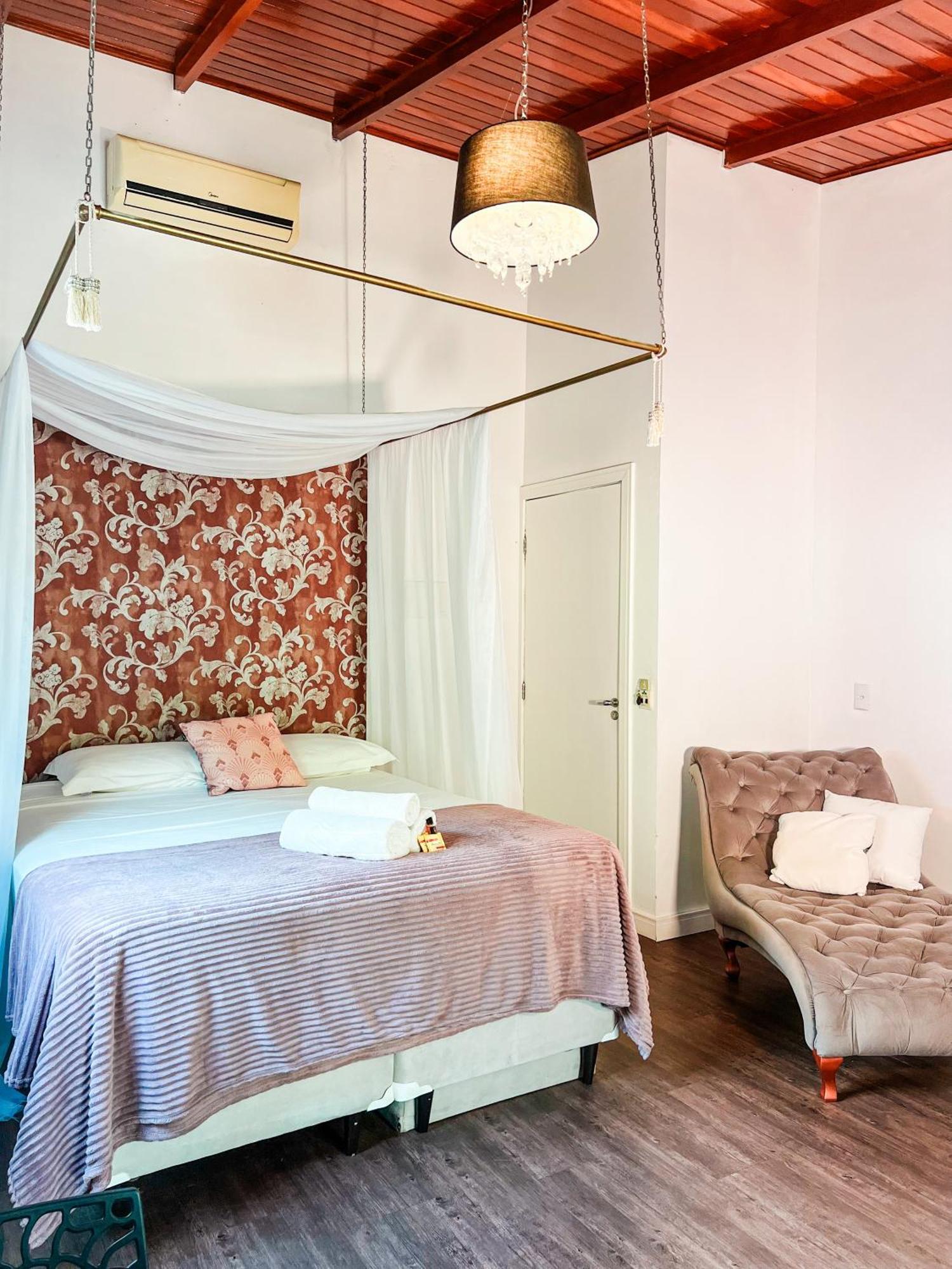 Queen Suite