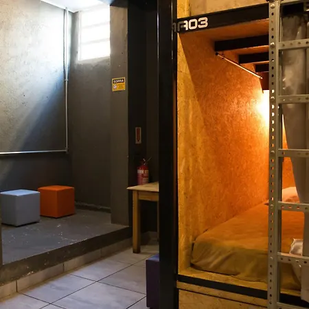 Eco Box Hostel-2